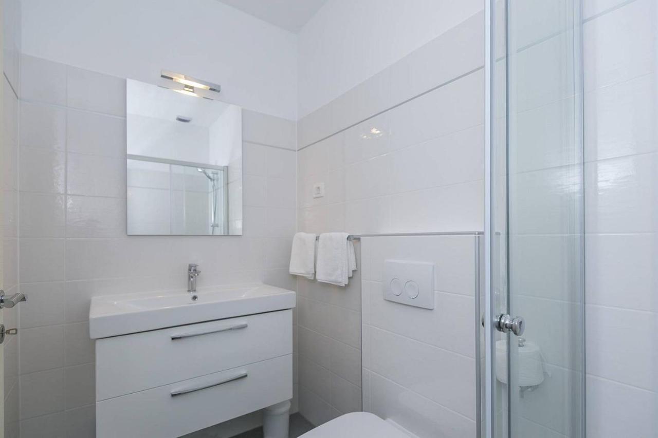 Apartmani Astrid Rabac Ngoại thất bức ảnh